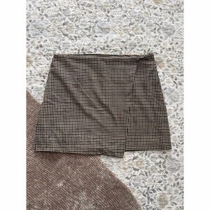 Old Navy Hi-Waist Wrap Front Mini Skirt - L - NWT!